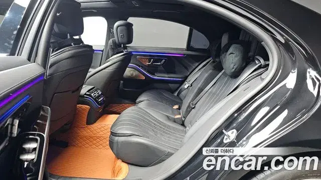 Mercedes-Benz S-Class 2022 — Photo 12/20