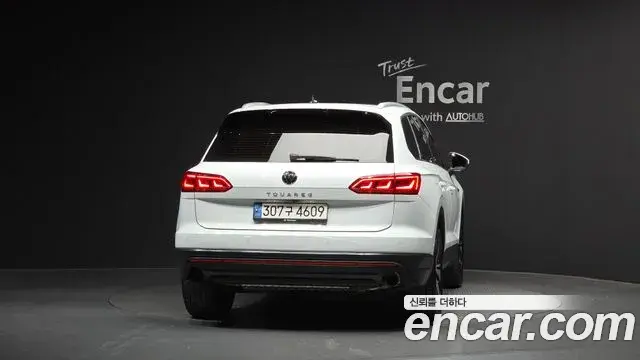 Volkswagen Touareg 2022 — Photo 4/20