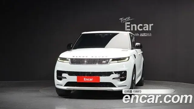 Land Rover Range Rover Sport 2023 — Photo 3/20