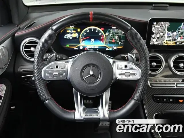 Mercedes-Benz GLC-Class 2021 — Photo 12/20