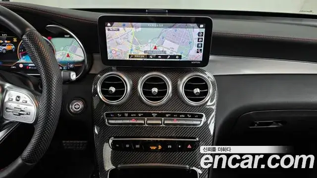 Mercedes-Benz GLC-Class 2021 — Photo 15/20