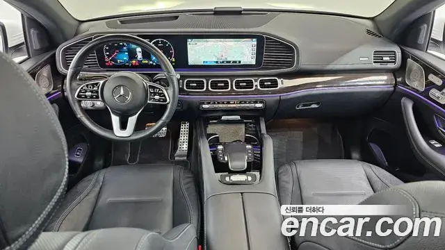 Mercedes-Benz GLE-Class 2023 — Photo 7/20