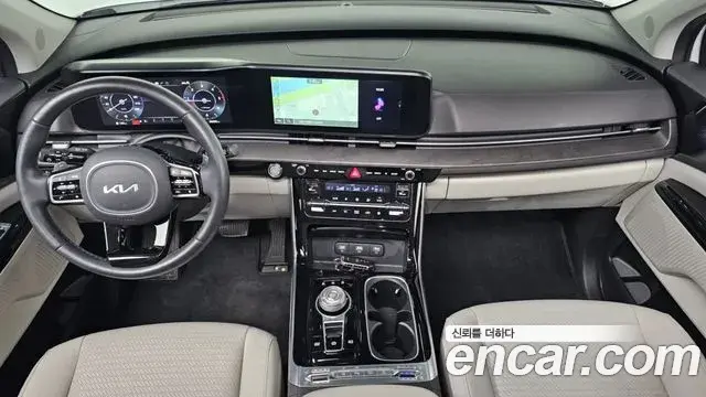Kia Carnival 2022 — ფოტო 5/20