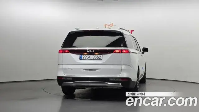 Kia Carnival 2023 — Şəkil 4/20