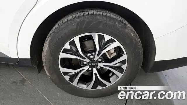 Kia Carnival 2023 — Şəkil 5/20