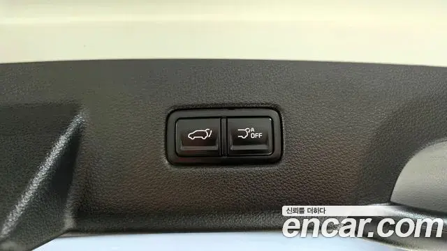 Kia Carnival 2023 — Şəkil 20/20
