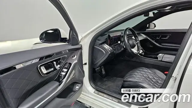 Mercedes-Benz S-Class 2022 — Фото 11/20