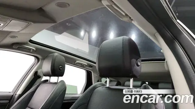 Land Rover Discovery Sport 2021 — Photo 20/20