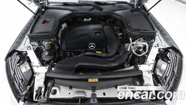 Mercedes-Benz GLC-Class 2023 — Photo 5/20