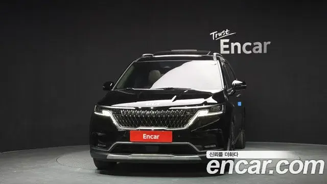 Kia Carnival 2023 — Фото 3/20