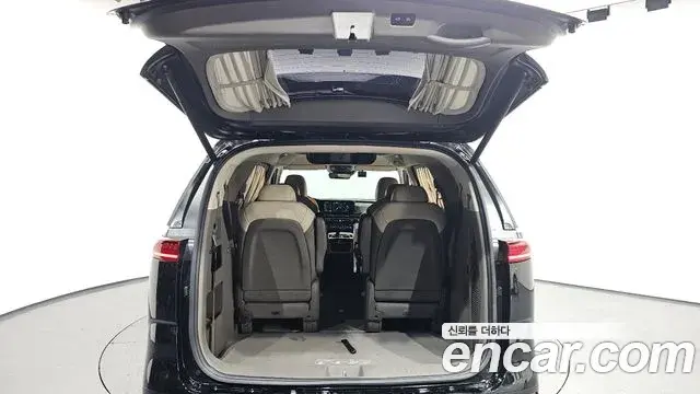 Kia Carnival 2021 — Şəkil 20/20