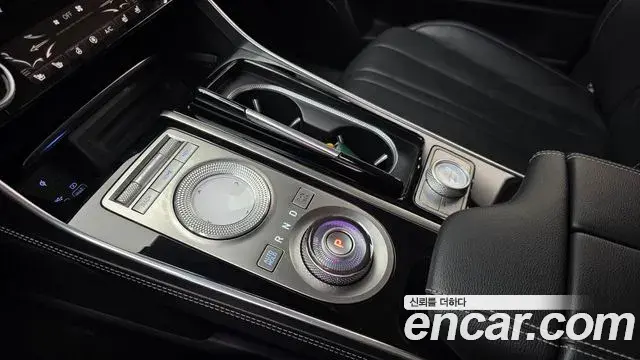 Genesis GV80 2022 — Photo 9/20