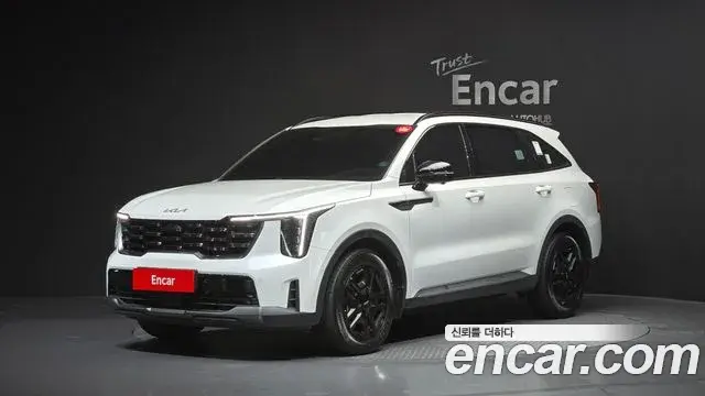 Kia Sorento 2023 — Photo 1/20