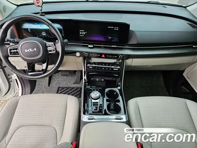 Kia Carnival 2022 — Photo 10/20