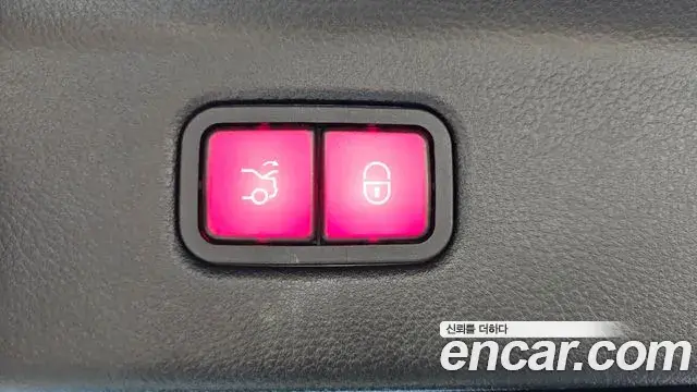 Mercedes-Benz S-Class 2022 — Photo 19/20