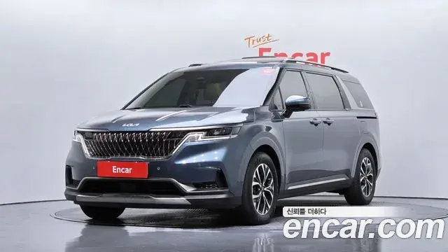 Kia Carnival 2023 — Şəkil 1/20
