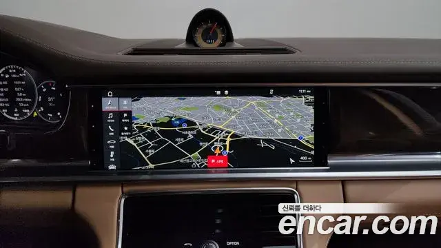 Porsche Panamera 2019 — Photo 14/20