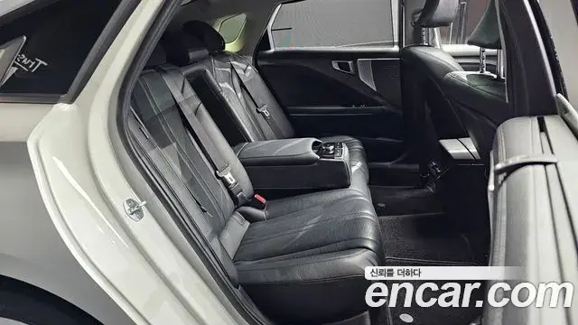 Kia K8 2021 — Photo 12/20