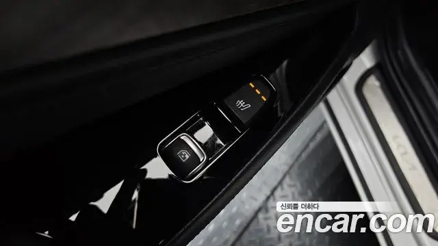 Kia K8 2021 — Photo 18/20
