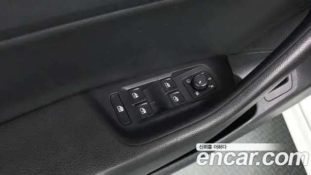 Volkswagen Arteon 2019 — Şəkil 20/35