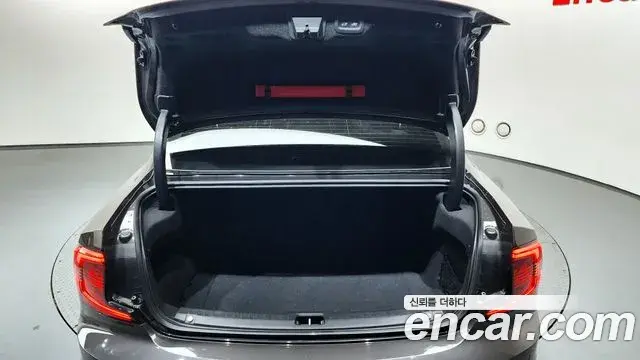 Volvo S90 2023 — ფოტო 6/41