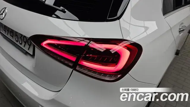 Mercedes-Benz A-Class 2023 — Photo 17/30