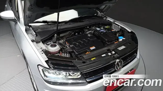 Volkswagen Tiguan 2018 — Şəkil 4/20