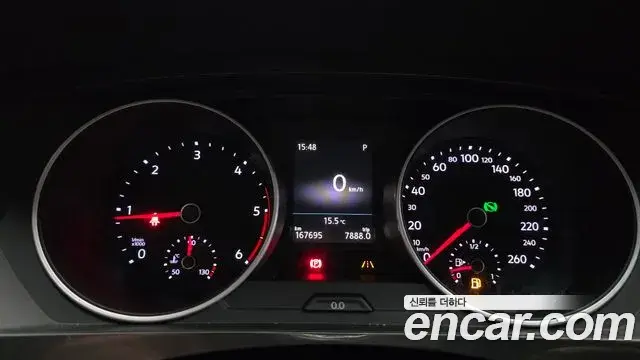 Volkswagen Tiguan 2018 — Şəkil 10/20