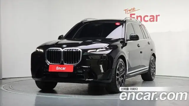 BMW X7 2024 — Photo 1/20