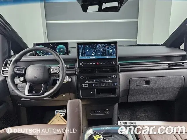 Hyundai Staria 2026 — Photo 6/20
