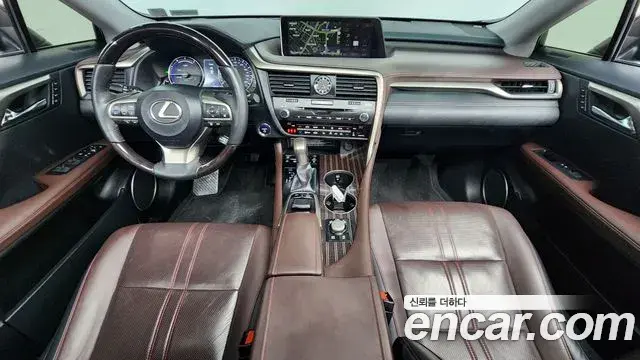 Lexus RX450h 2019 — Şəkil 31/38