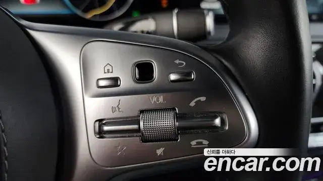 Mercedes-Benz S-Class 2018 — Photo 18/20