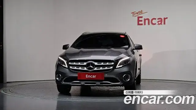 Mercedes-Benz GLA-Class 2018 — Фото 3/20