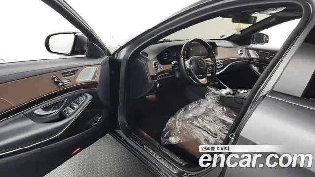 Mercedes-Benz S-Class 2020 — Şəkil 26/36