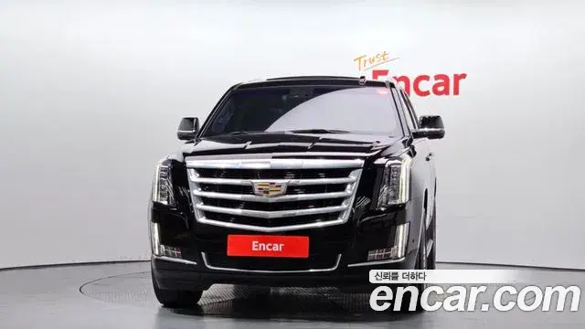 Cadillac Escalade 2018 — Photo 3/20