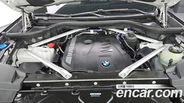 BMW X5 2025 — Photo 6/20