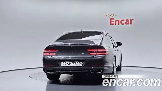 Genesis Electrified G80 2020 — Photo 4/20