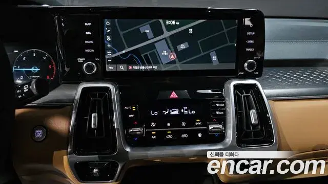 Kia Sorento 2020 — Şəkil 16/20