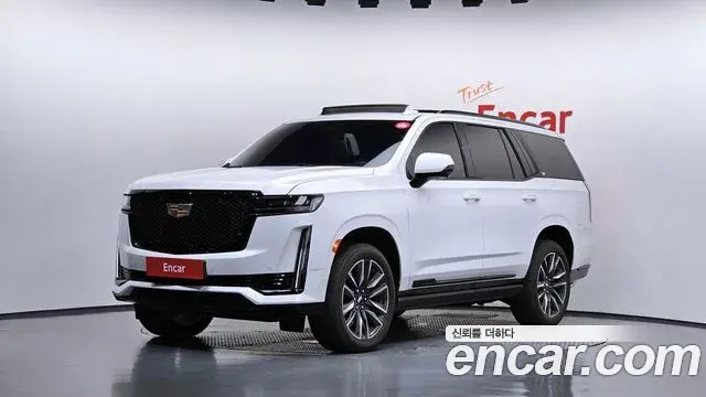 Cadillac Escalade 2023 — Photo 1/20