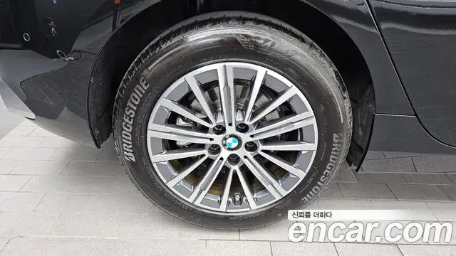 BMW 2 Series Active Tourer 2025 — Фото 4/20