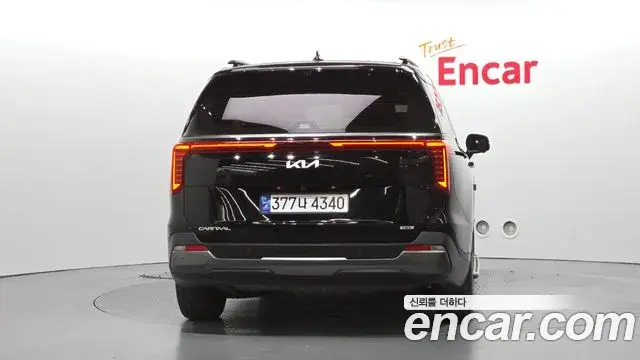 Kia Carnival 2024 — Photo 4/20