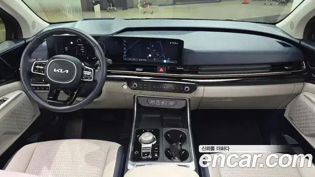 Kia Carnival 2024 — Photo 7/20