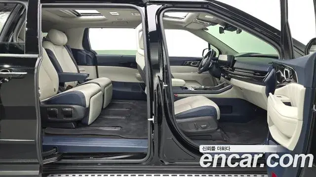 Kia Carnival 2024 — Photo 11/20