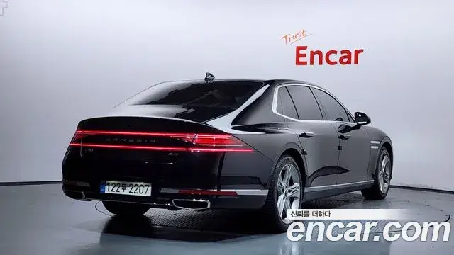 Genesis G90 2023 — Şəkil 2/20