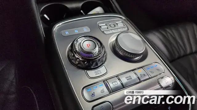 Genesis G90 2023 — Şəkil 9/20