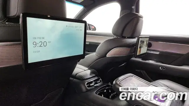 Genesis G90 2023 — Şəkil 18/20
