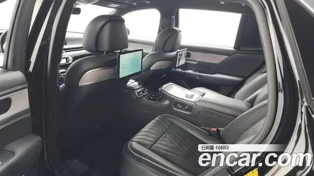 Genesis G90 2023 — Şəkil 19/20