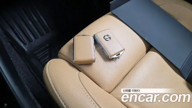 Volvo XC40 2020 — Photo 10/33
