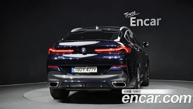 BMW X6 2021 — Şəkil 13/29