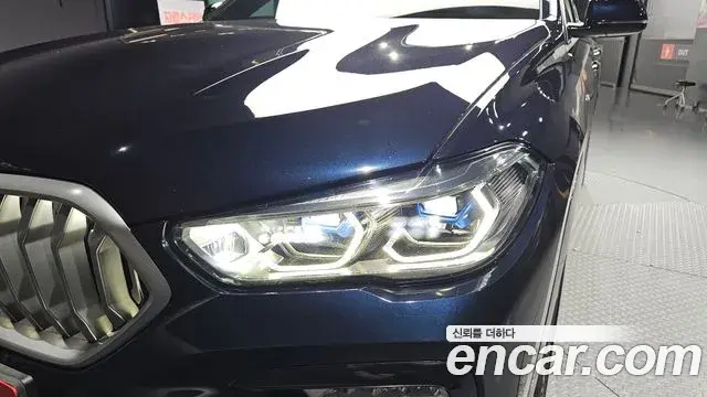 BMW X6 2021 — Şəkil 7/29